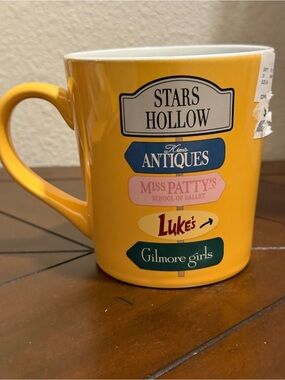 Yellow Gilmore Girls Stars Hollow Double-sided Ceramic Mug- NWT